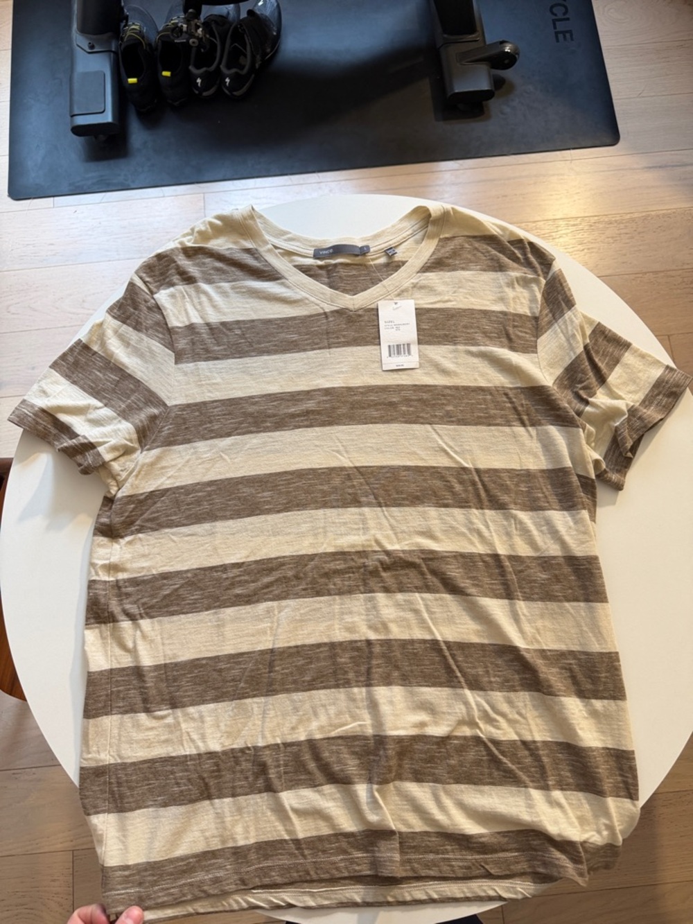 Vince Men's V-Neck Short Sleeve Striped Tee - Cream & Brown